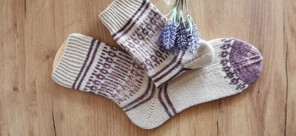Socke Lilly